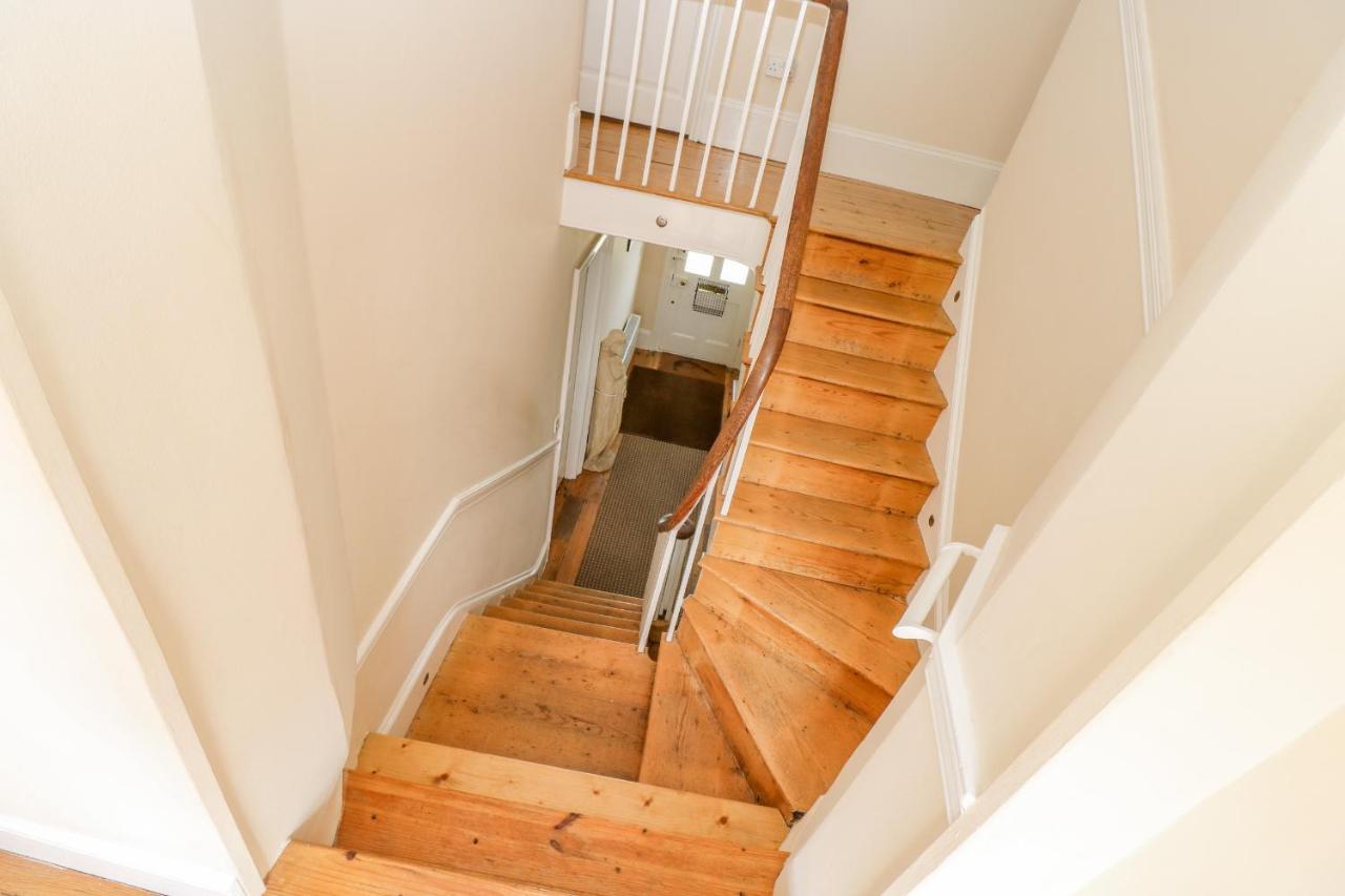 1 Dormer Villas 포트스카토 외부 사진