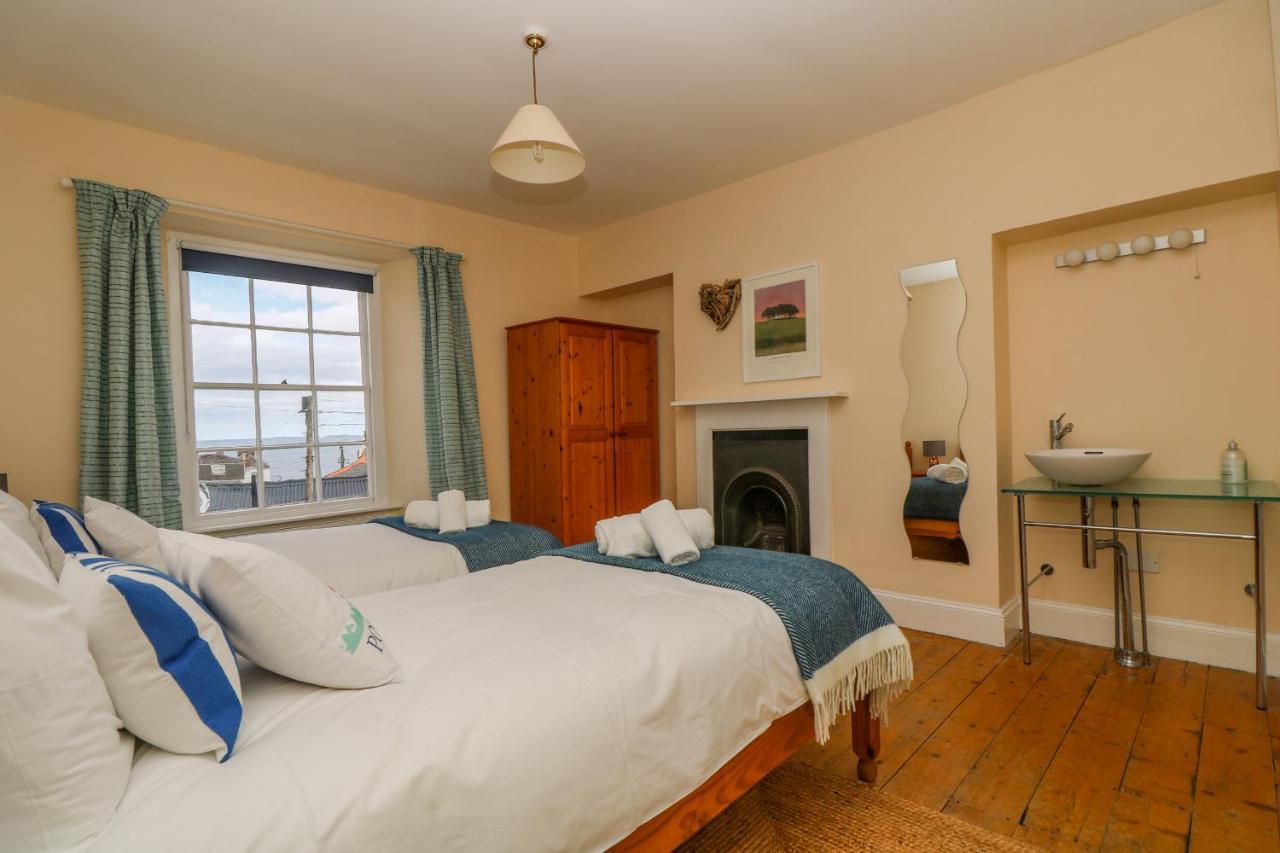 1 Dormer Villas 포트스카토 외부 사진