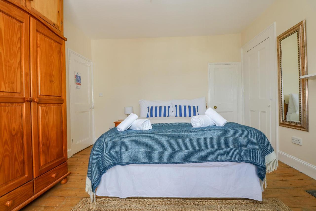 1 Dormer Villas 포트스카토 외부 사진